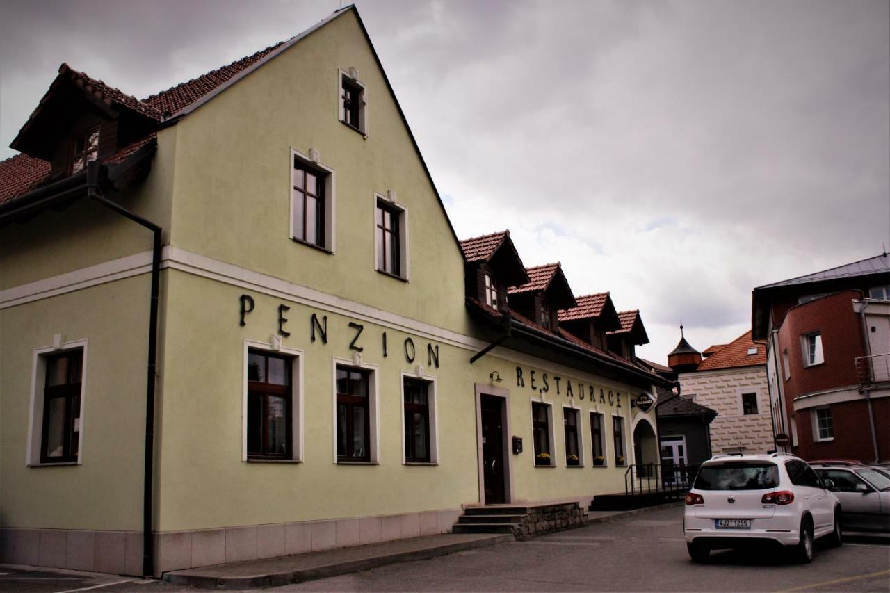 Penzion A Restaurace U Reky Ledeč nad Sázavou Exterior foto