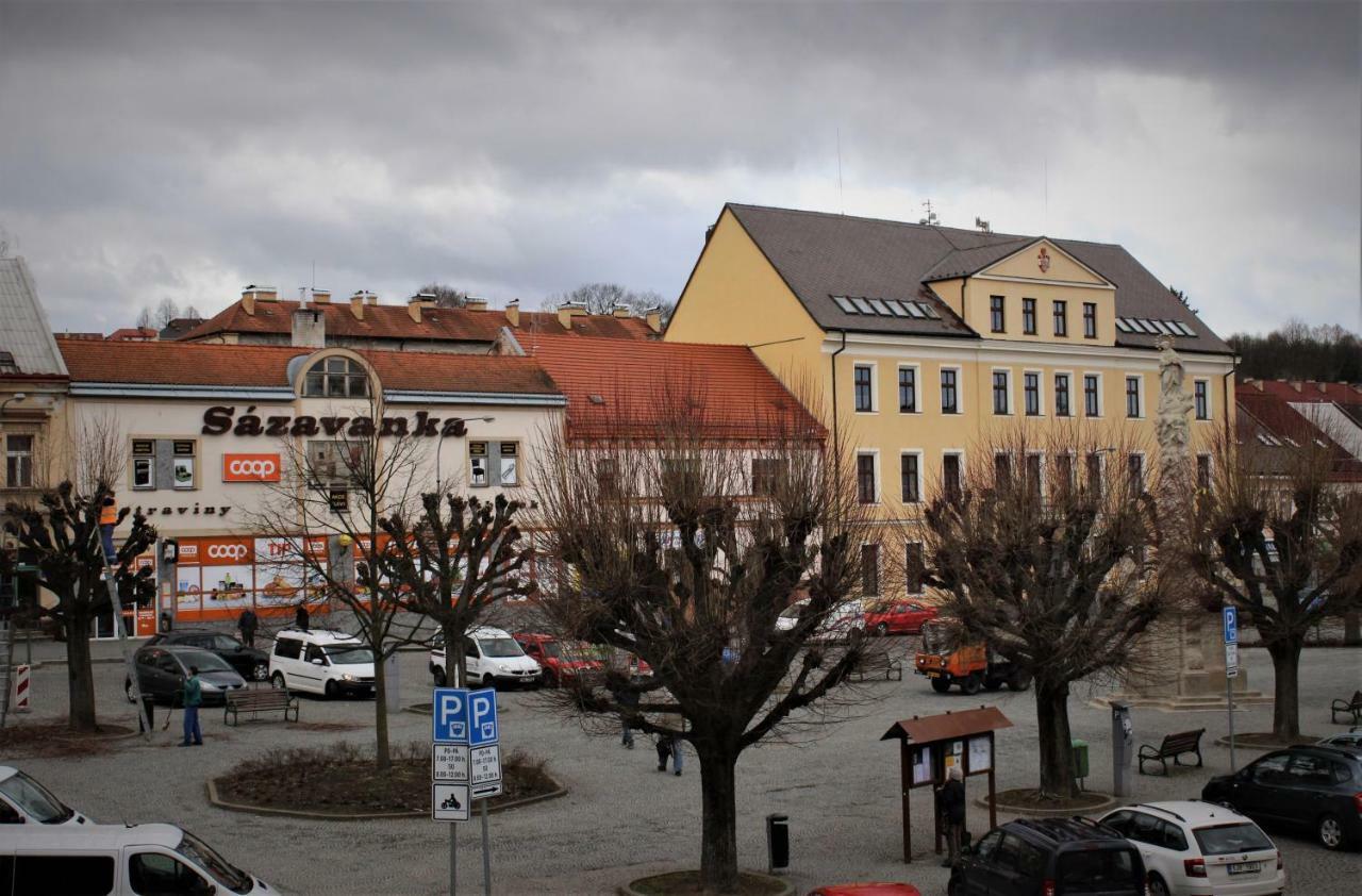 Penzion A Restaurace U Reky Ledeč nad Sázavou Exterior foto